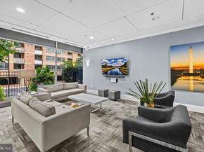 350 G Street SW N614, Washington DC 20024