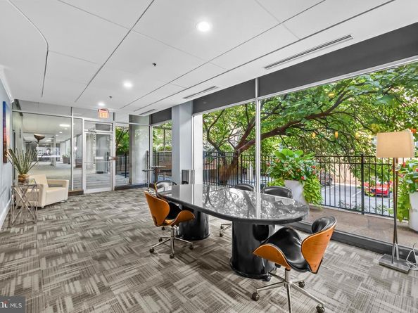 350 G Street SW N614, Washington DC 20024