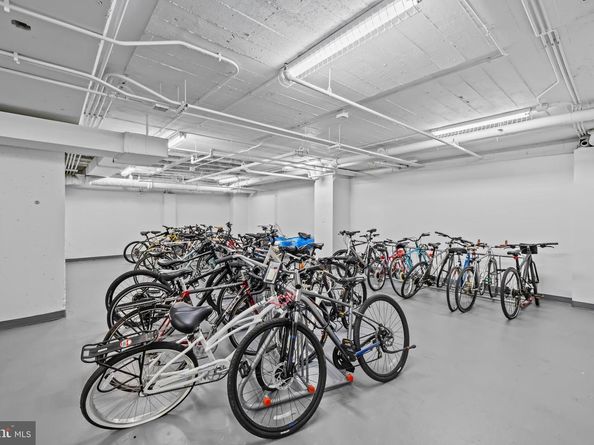 350 G Street SW N614, Washington DC 20024