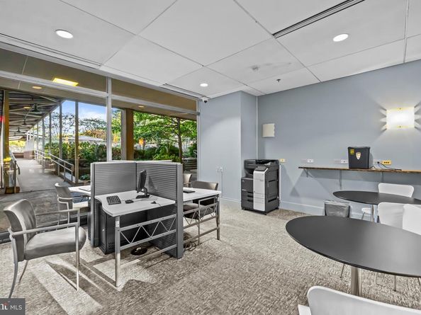 350 G Street SW N614, Washington DC 20024