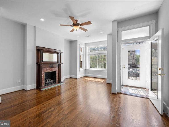 221 M Street NW, Washington DC 20001