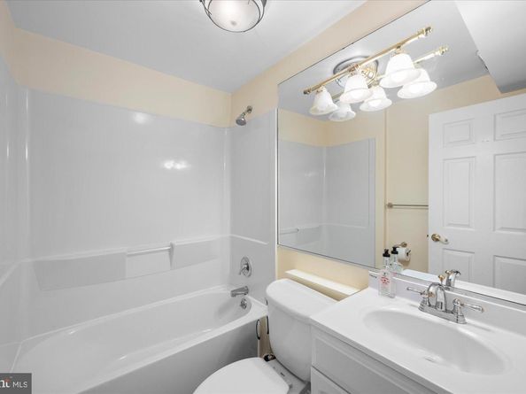 221 M Street NW, Washington DC 20001