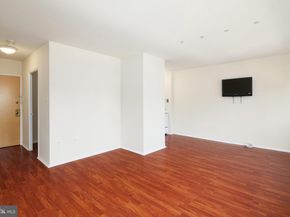 2101 Chestnut Street 1024, Philadelphia PA 19103