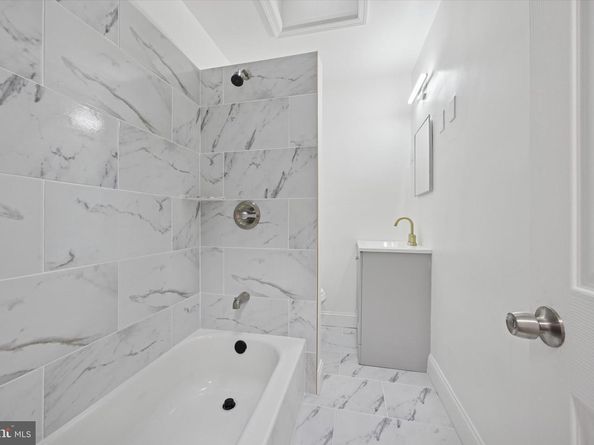 2515 S 68TH Street, Philadelphia PA 19142