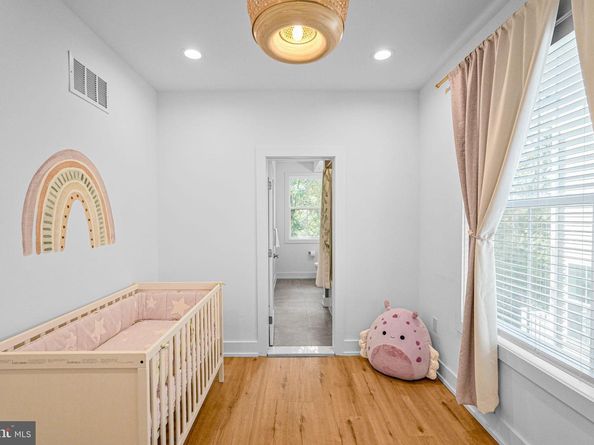 6706 Cinnaminson Court, Philadelphia PA 19128