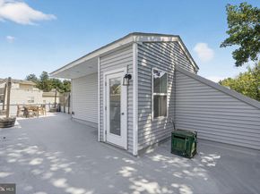 6706 Cinnaminson Court, Philadelphia PA 19128