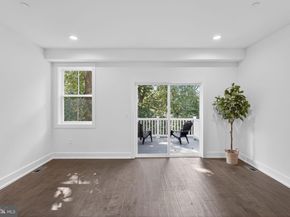 6706 Cinnaminson Court, Philadelphia PA 19128