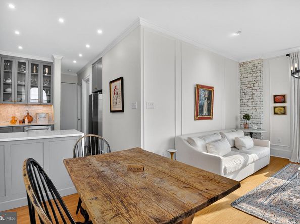 1615 Q Street NW 1104, Washington DC 20009