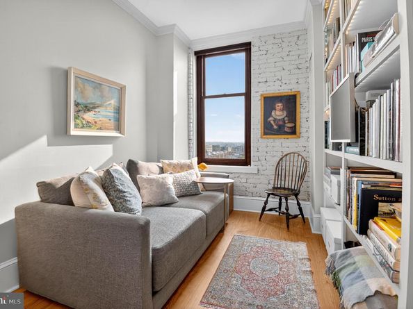 1615 Q Street NW 1104, Washington DC 20009