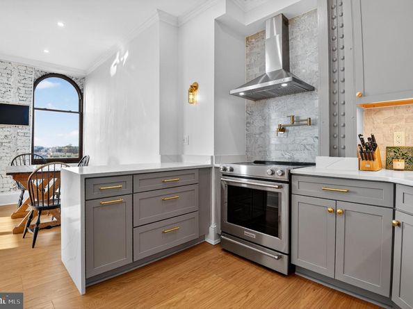 1615 Q Street NW 1104, Washington DC 20009