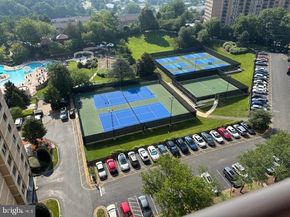 203 Yoakum Parkway 1512, Alexandria VA 22304