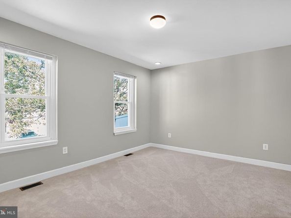 133 Hermit Street, Philadelphia PA 19127