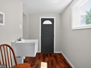 133 Hermit Street, Philadelphia PA 19127