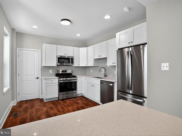 133 Hermit Street, Philadelphia PA 19127