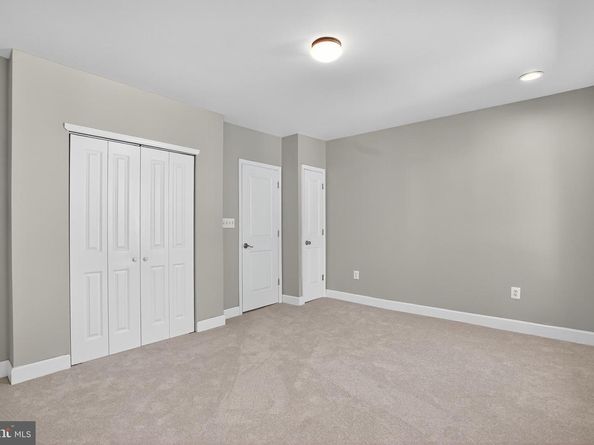 133 Hermit Street, Philadelphia PA 19127
