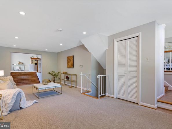 7702 Leesburg Drive, Bethesda MD 20817