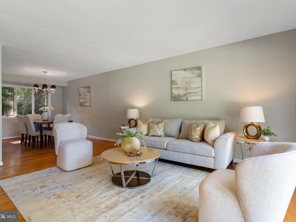 7702 Leesburg Drive, Bethesda MD 20817