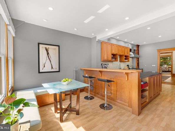 1748 Kenyon Street NW, Washington DC 20010