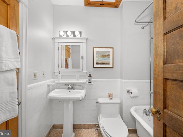 1748 Kenyon Street NW, Washington DC 20010