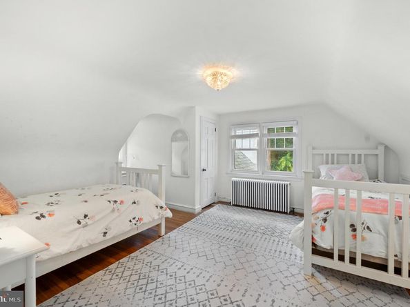 1242 Old Lancaster Road, Berwyn PA 19312