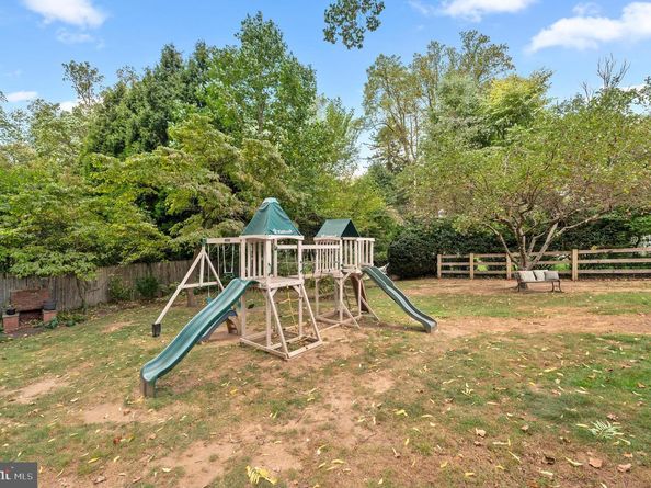 1242 Old Lancaster Road, Berwyn PA 19312
