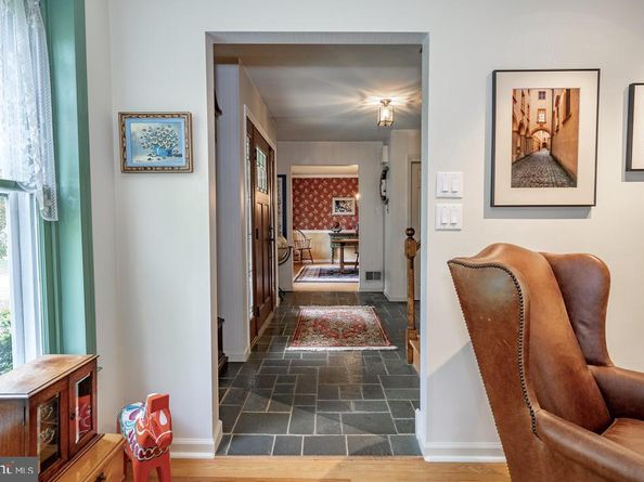 2390 Pineview Drive, Malvern PA 19355