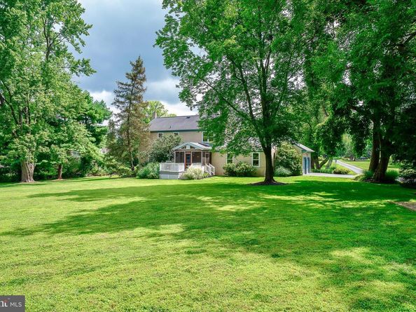 2390 Pineview Drive, Malvern PA 19355