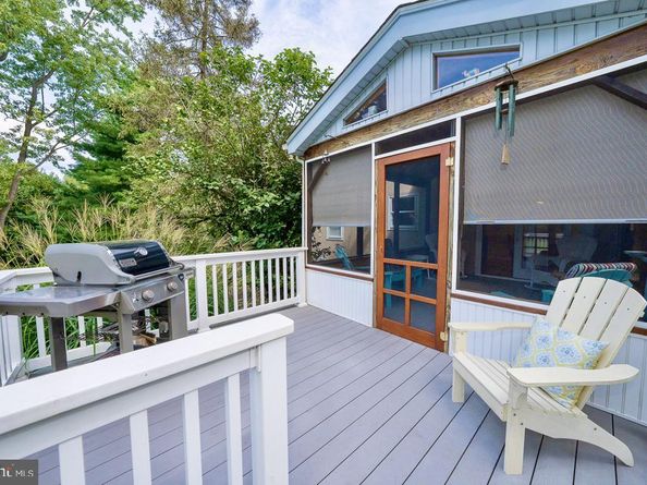 2390 Pineview Drive, Malvern PA 19355