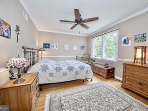 2390 Pineview Drive, Malvern PA 19355