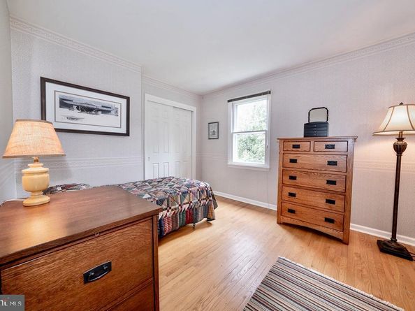 2390 Pineview Drive, Malvern PA 19355