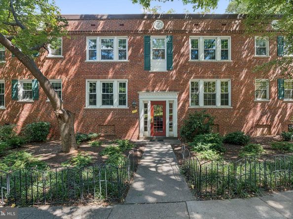 1909 N Rhodes Street 30, Arlington VA 22201