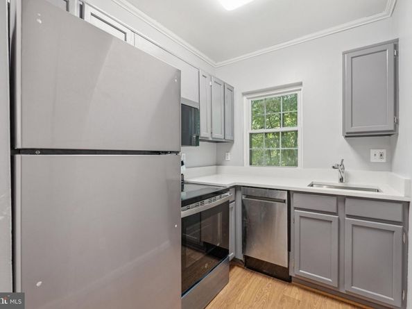 1909 N Rhodes Street 30, Arlington VA 22201