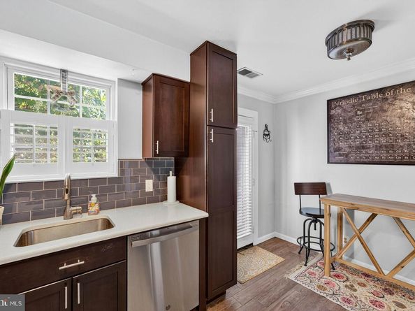 4629 28TH Road S B, Arlington VA 22206