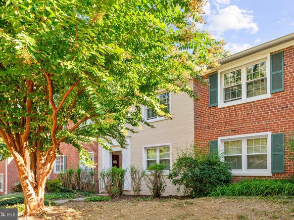4629 28TH Road S B, Arlington VA 22206