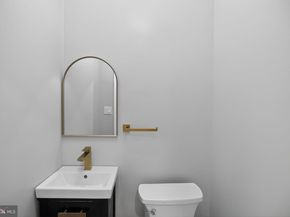 712 Congress Street SE, Washington DC 20032