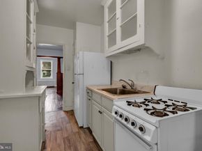 195 35TH Street NE, Washington DC 20019