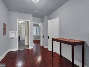 195 35TH Street NE, Washington DC 20019