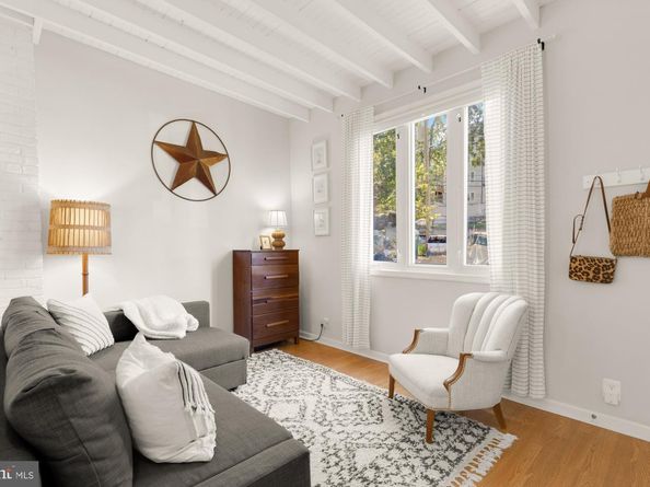 2650 39TH Street NW 3, Washington DC 20007