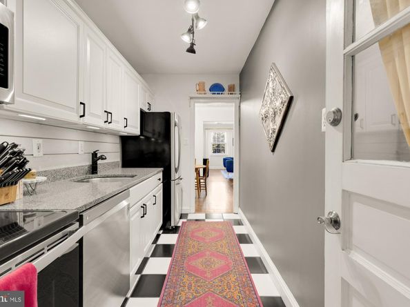 2650 39TH Street NW 3, Washington DC 20007