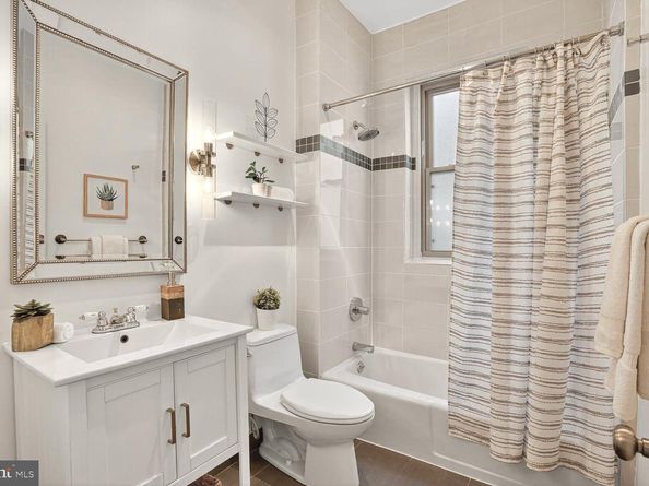 2010 Kalorama Road NW 506, Washington DC 20009