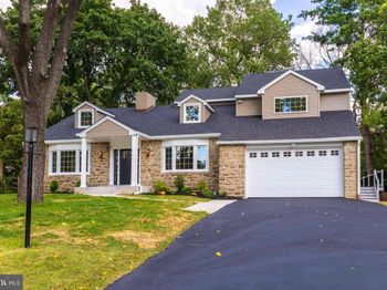 1041 Kipling Road
