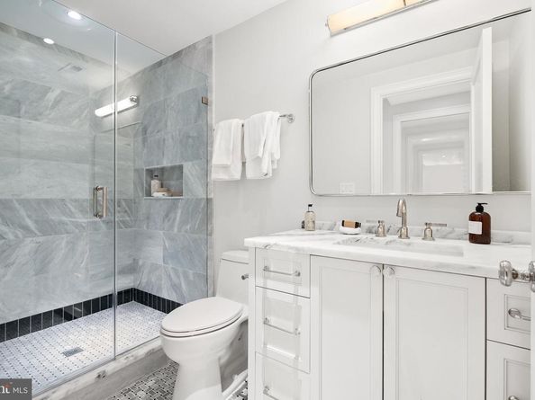 1524 33rd Street NW, Washington DC 20007