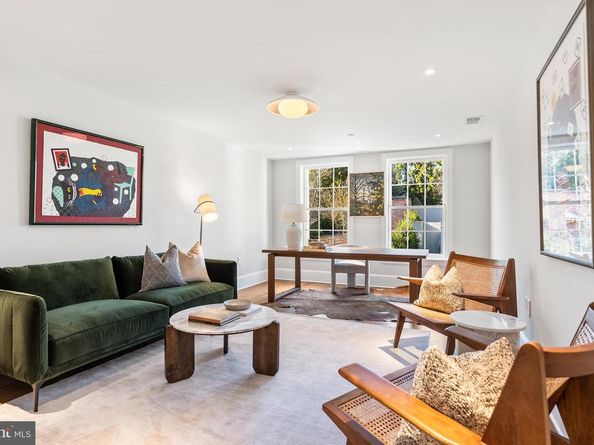 1524 33rd Street NW, Washington DC 20007