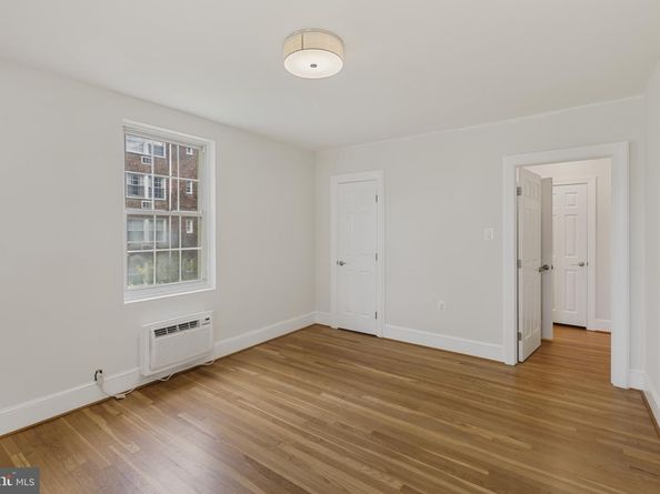 3051 Idaho Avenue NW 204, Washington DC 20016