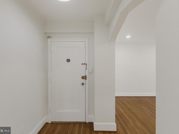 3051 Idaho Avenue NW 204, Washington DC 20016