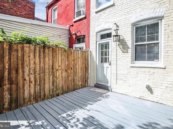 1812 T Street NW, Washington DC 20009