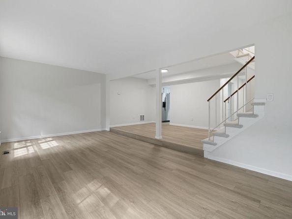 9611 Scotch Haven Drive, Vienna VA 22181