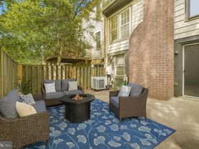 9611 Scotch Haven Drive, Vienna VA 22181