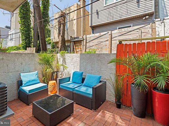 603 Sigel Street, Philadelphia PA 19148