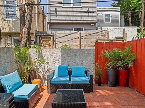 603 Sigel Street, Philadelphia PA 19148